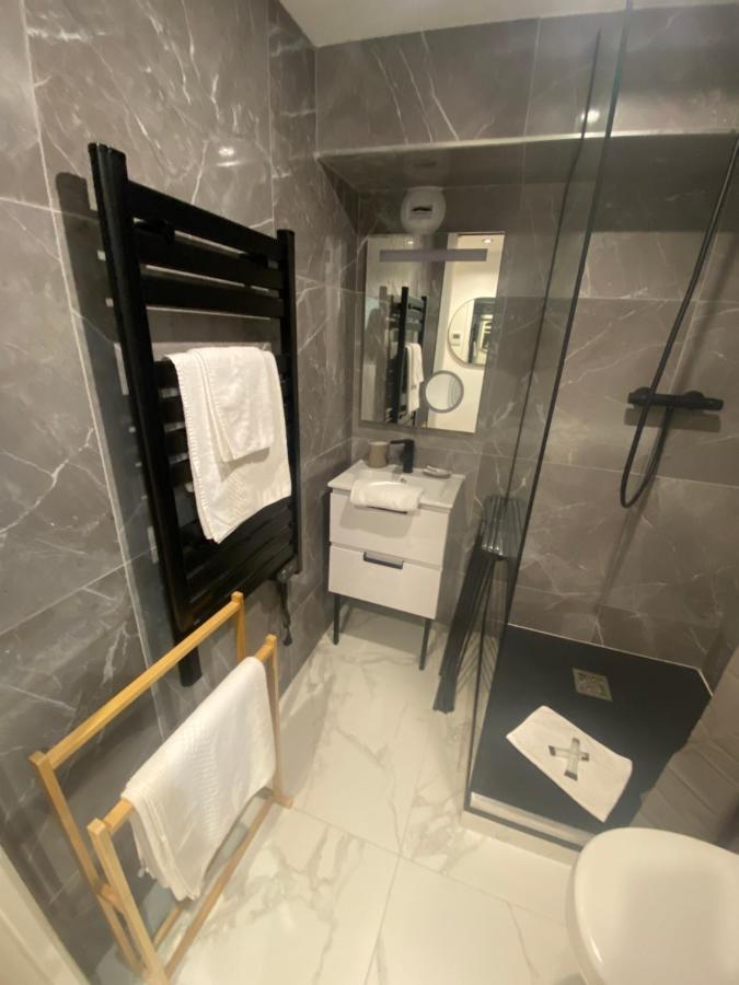 105 B - Tres Beau Studio Avec Mezzanine Refait A Neuf Hyper Centre/ac Apartment Nizza